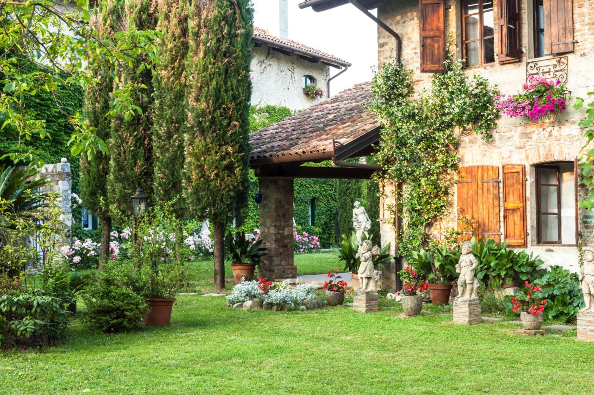 B&B La Casa Del Sole Manzano Exteriér fotografie