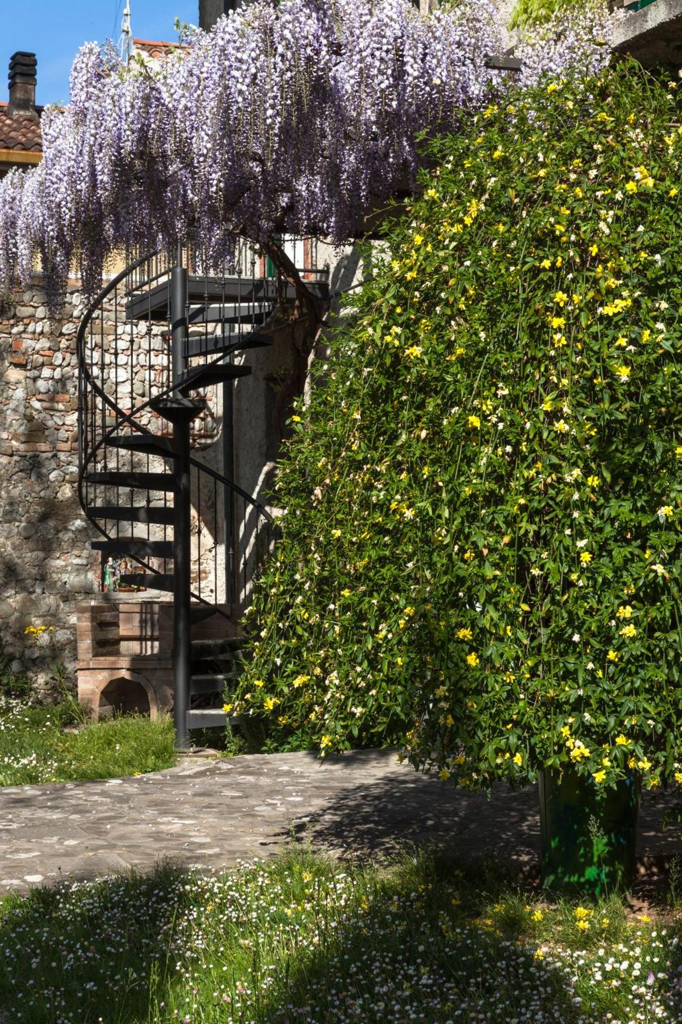 B&B La Casa Del Sole Manzano Exteriér fotografie