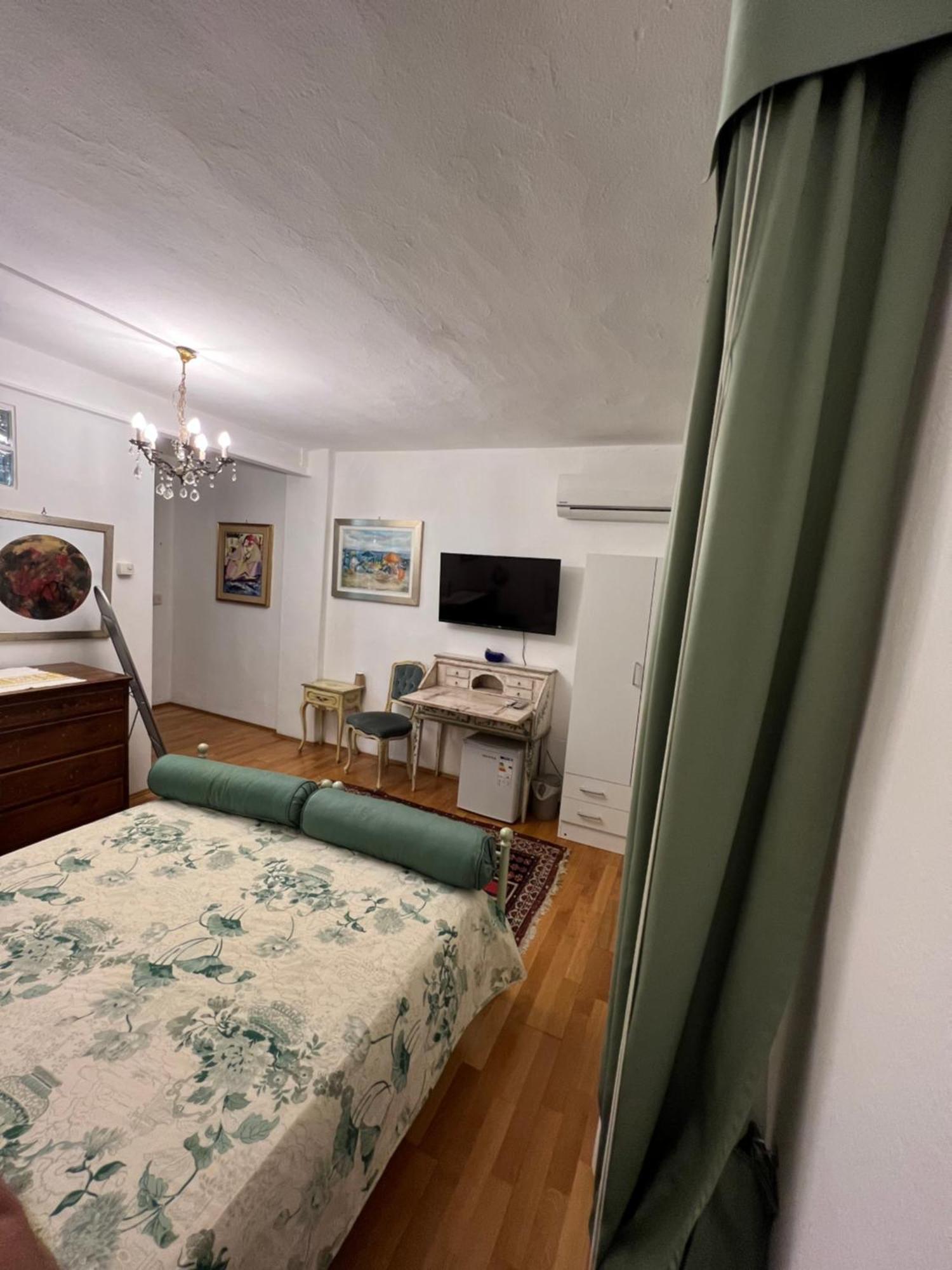 B&B La Casa Del Sole Manzano Pokoj fotografie