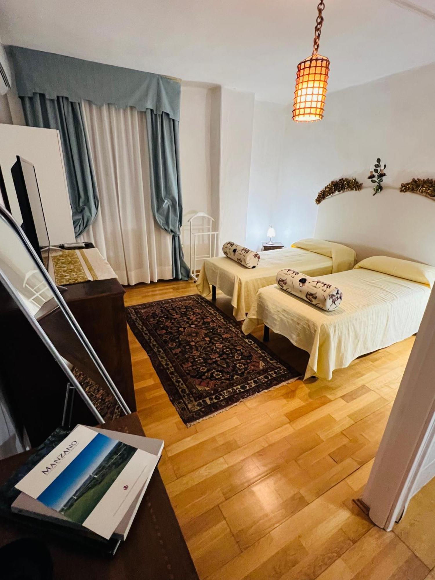 B&B La Casa Del Sole Manzano Exteriér fotografie